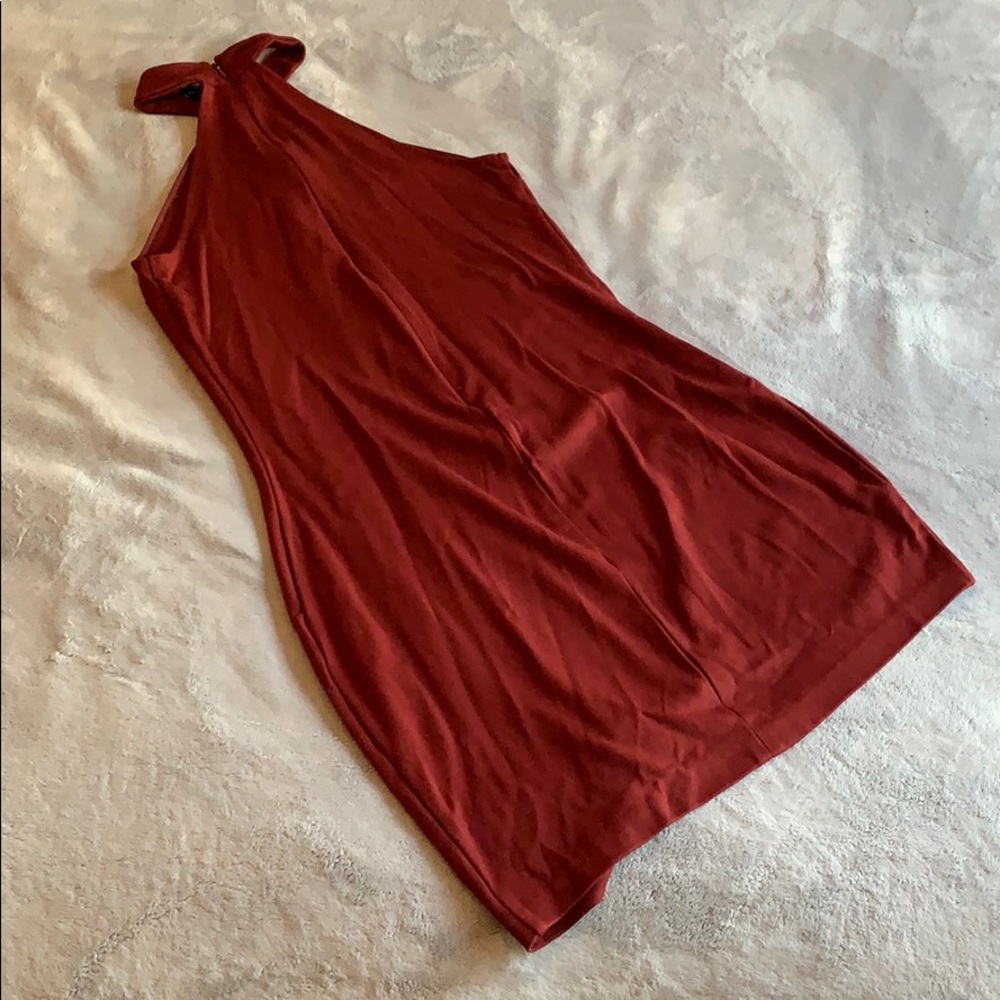Express Dress - Picture 2 of 5